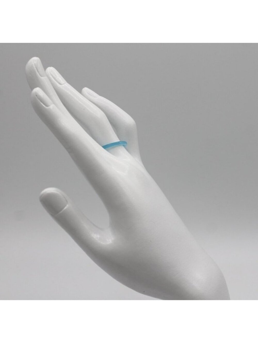 Ring band jewelry natural light blue stone 2.5mm minimalist modern new - Picture 4 of 5
